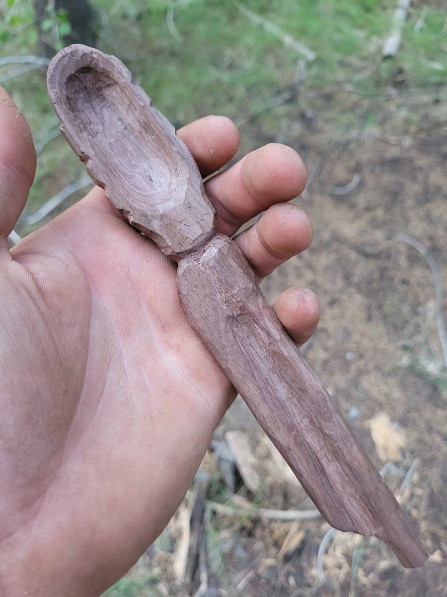 ExtraSaltedNuts's tweet image. I forgot my spoon.
Had to make a new one.
Need to finish some details, but I cannot recall all the bones in a hand off memory, and camping should be out of cell service range.