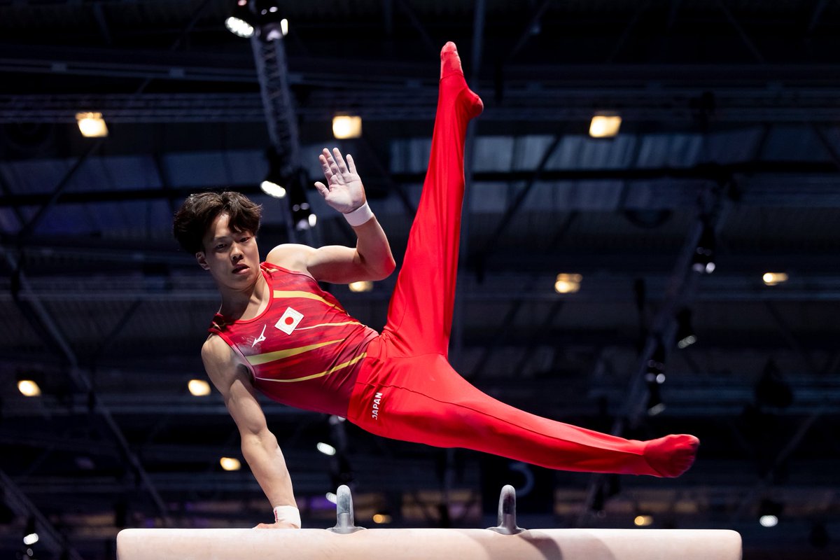 muratakensuke1's tweet photo. FISU photo collection part.Ⅱ
#岡慎之助
#橋本大輝
#川上翔平
#長谷川毅
#角皆友晴
#FISU
#GOODPHOTO
#gymnastics
#TEAMJAPAN https://t.co/V7wBnatPMA