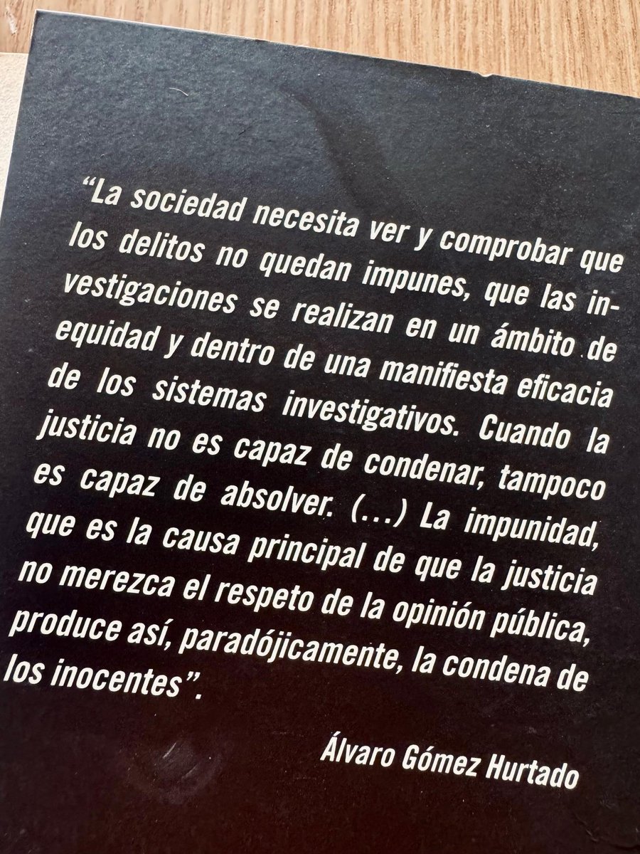 hernancadavidma's tweet image. Esto dijo Álvaro Gómez sobre la justicia en Colombia
El montaje judicial contra @AlvaroUribeVel tiene que ser el centro de reflexión de la justicia que no puede ser utilizada para acosar inocentes y proteger como victimas a los verdaderos victimarios
#UribeInocente