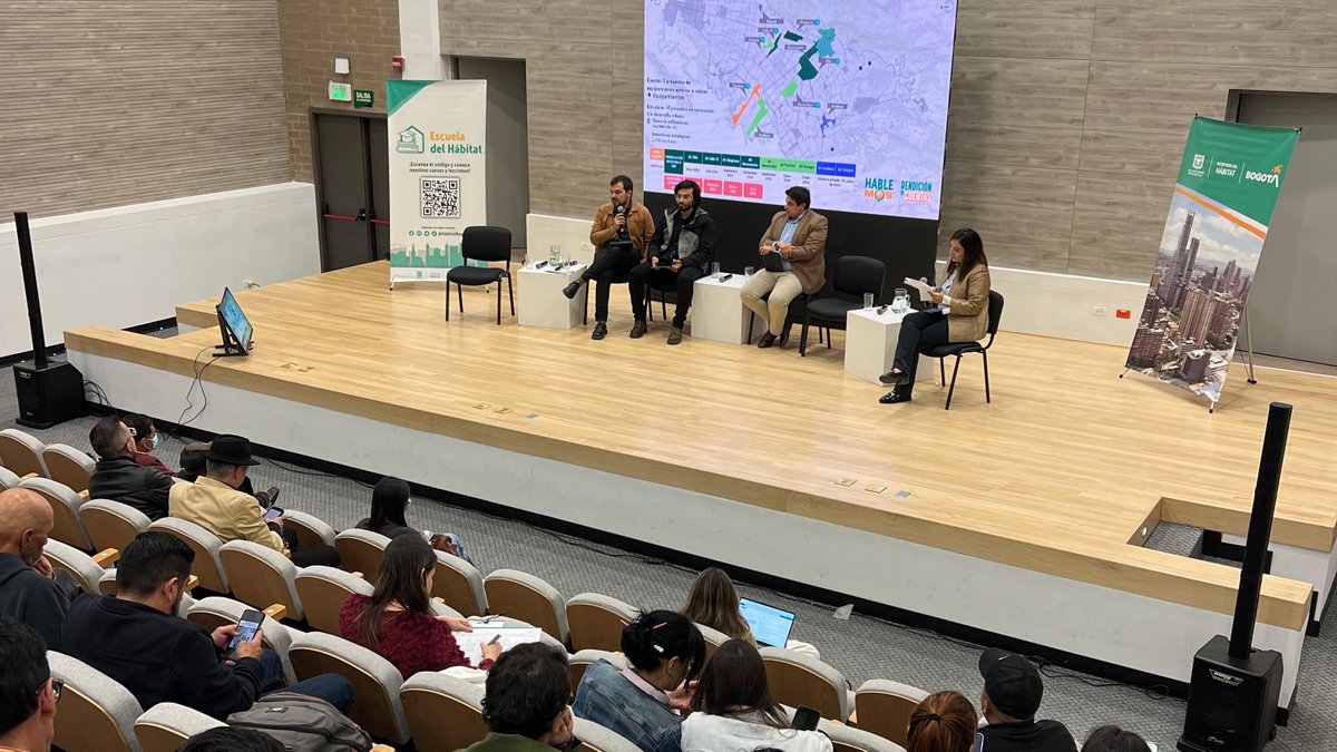 CVP Caja de la Vivienda Popular (@cvpbogota) on Twitter photo 💬#HoyEnLaCVP| Hablamos de revitalización urbana en los #DiálogosCiudadanos del Sector Hábitat.
Revitalizar no es solo construir, es transformar los entornos para que vivir en la ciudad sea más digno y equitativo.
Participamos <a href="/habitatbogota/">Secretaría del Hábitat</a>, <a href="/CVPBogota/">CVP Caja de la Vivienda Popular</a> y <a href="/RenoBo_Bogota/">RenoBo</a>.
¡Sumate! 💬#HoyEnLaCVP| Hablamos de revitalización urbana en los #DiálogosCiudadanos del Sector Hábitat.
Revitalizar no es solo construir, es transformar los entornos para que vivir en la ciudad sea más digno y equitativo.
Participamos <a href="/habitatbogota/">Secretaría del Hábitat</a>, <a href="/CVPBogota/">CVP Caja de la Vivienda Popular</a> y <a href="/RenoBo_Bogota/">RenoBo</a>.
¡Sumate!