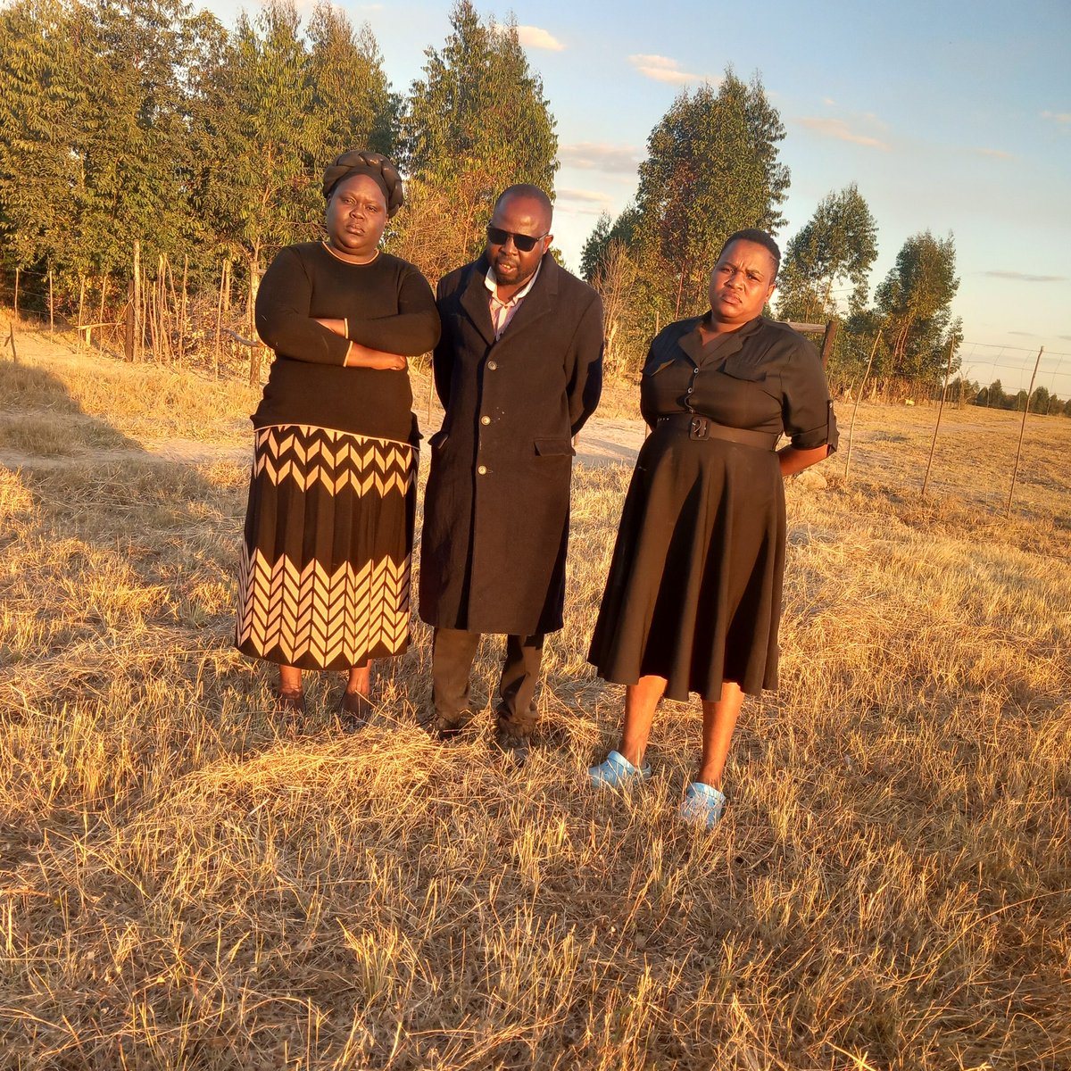 lilomatic's tweet image. This afternoon, we went on a fact-finding mission at Subdivision 3 Lea Farm in Zvimba. We documented everything. Tomorrow, we will share our findings. The long and short of it is that we will not sit back and be spectators of land injustice, corruption and abuse of office by some…