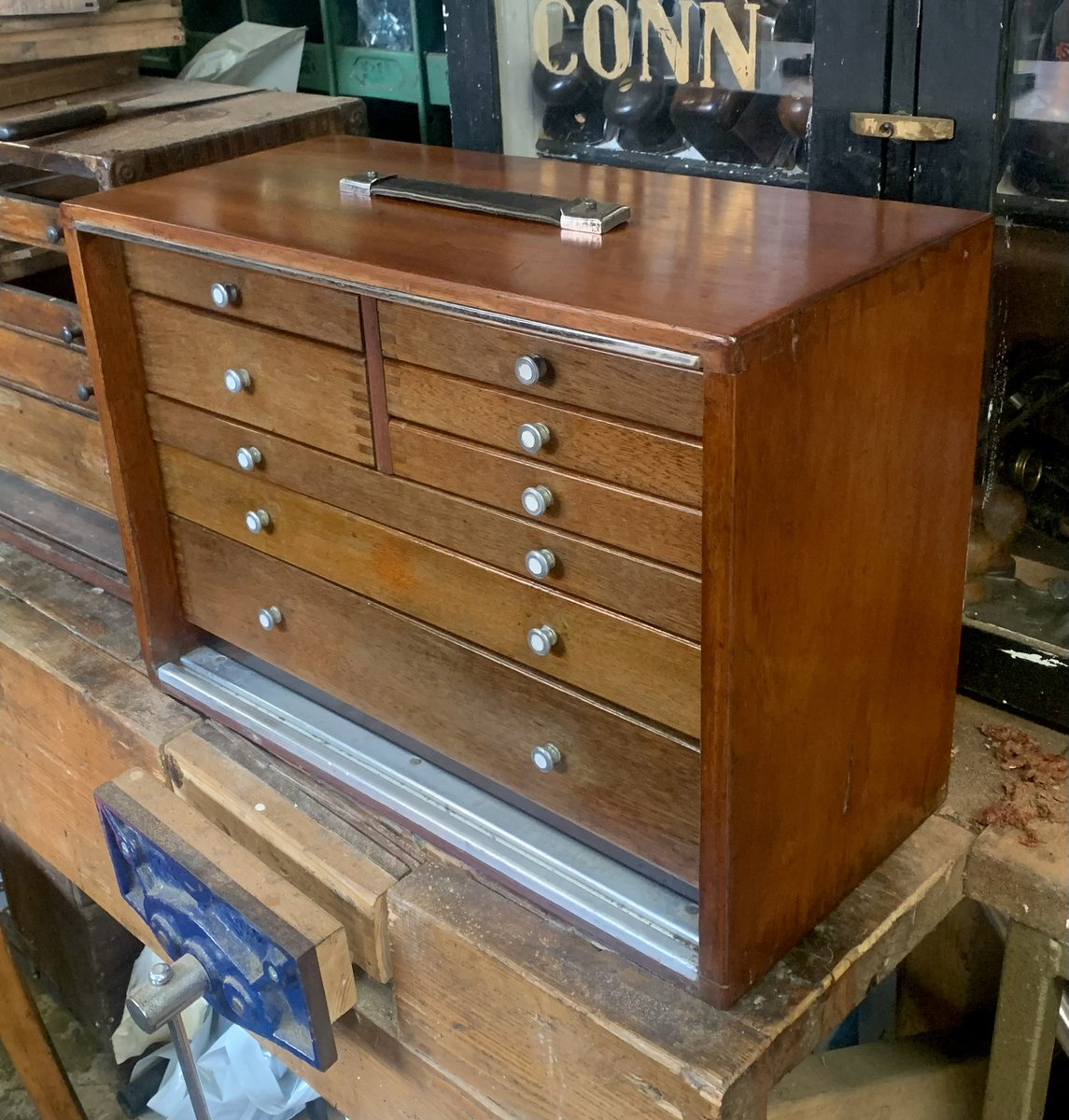 2016industrial's tweet image. Did I ever mention that I have a penchant for old tools & storage 🤔😉🤣 it may come as a surprise that I do 😵💫 #workshop #restoration #oldtools #storage #antique