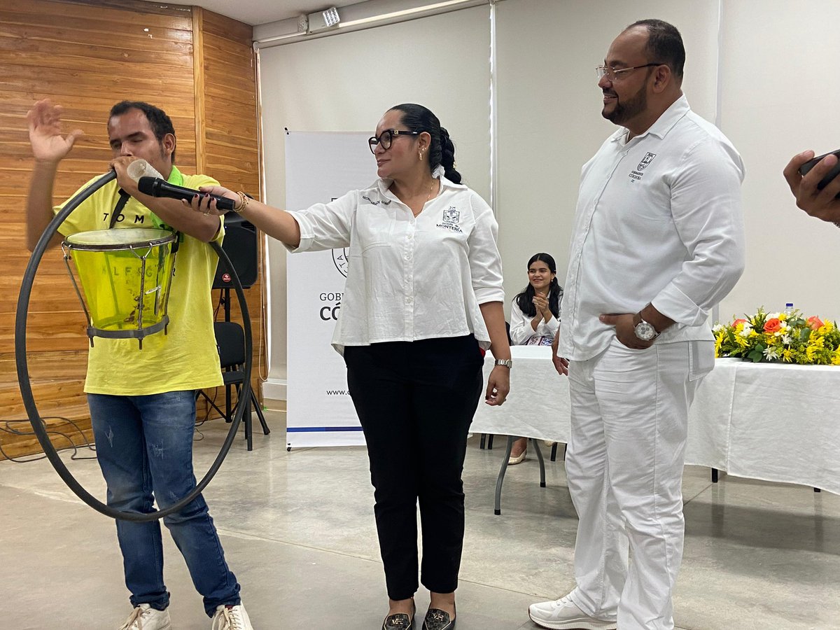 Gobernación de Córdoba (@gobcordoba_) on Twitter photo #AEstaHora Realizamos una feria de servicios institucionales junto a <a href="/DefensoriaCol/">Defensoría del Pueblo</a> y <a href="/monterialcaldia/">Alcaldía de Montería</a> en el marco de la Conmemoración del Día Nacional del Cuidador y Asistente Personal, en la que abordamos temas de salud y autocuidado para personas con discapacidad y cuidadores. #AEstaHora Realizamos una feria de servicios institucionales junto a <a href="/DefensoriaCol/">Defensoría del Pueblo</a> y <a href="/monterialcaldia/">Alcaldía de Montería</a> en el marco de la Conmemoración del Día Nacional del Cuidador y Asistente Personal, en la que abordamos temas de salud y autocuidado para personas con discapacidad y cuidadores.