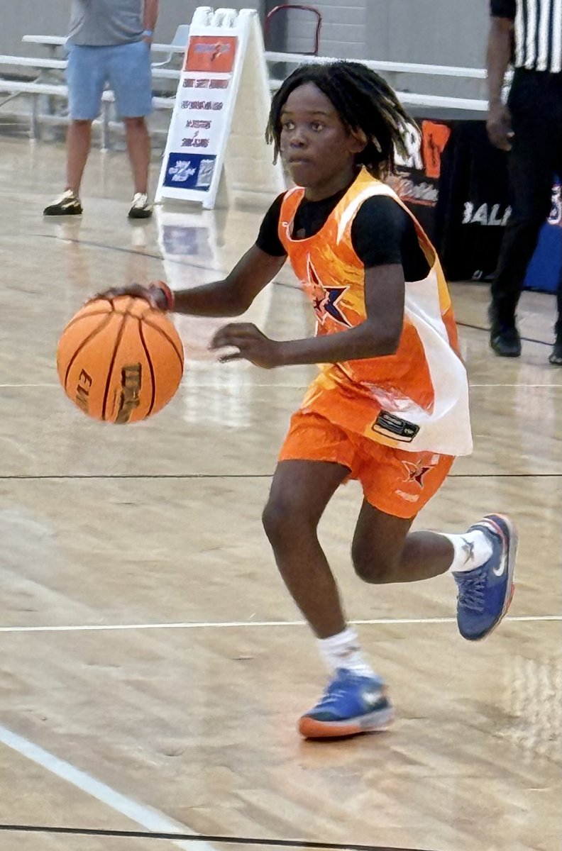 NorfolkKnights's tweet image. Jamir Kirkland (5’5 2031 Lakewood MS) attacks off the dribble. He’s shifty and scores in the move nicely. His sister is also a top up and comer in the 757. #BigShots #AllStarShowtime @BigShotsToday @BigShotsGlobal
