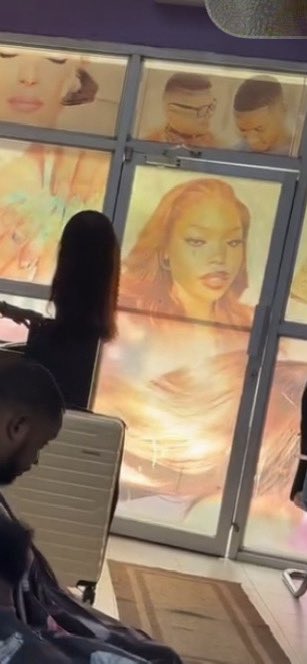 afroblv's tweet photo. Why is my face in a Haiti barbershop😭😭 https://t.co/pmRS3gqxZM