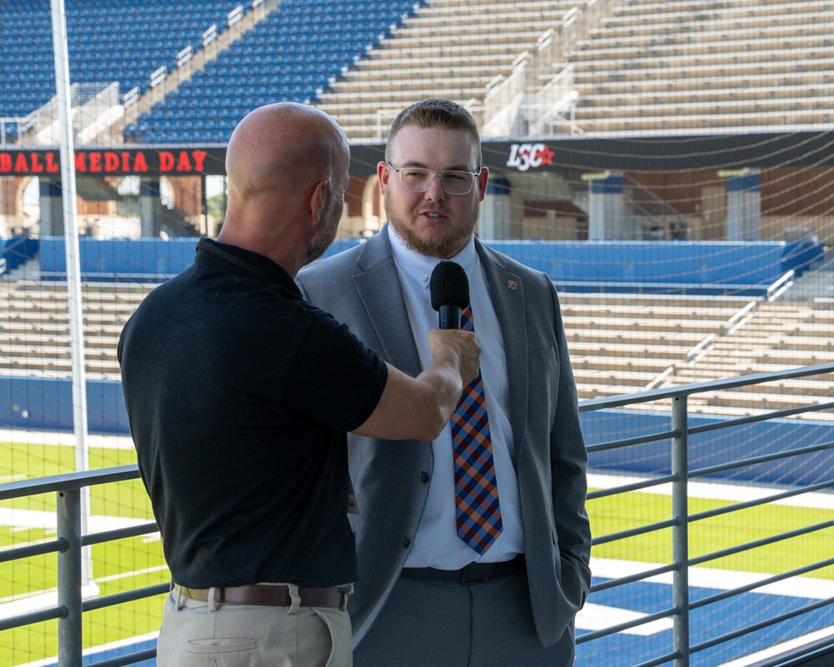 utpbfalcons's tweet image. 2025 LSC Football Media Day ✅
Now the countdown begins… just 13 days until FALL CAMP! Let’s go!