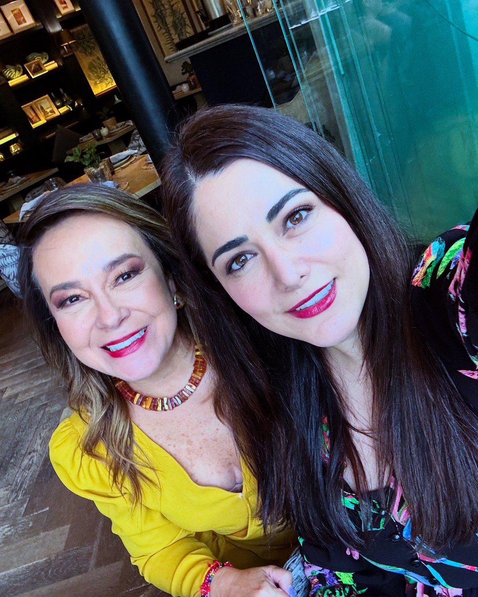 Reencuentros bonitos 🤍🤍 <a href="/mendezraq/">RAQUEL MÉNDEZ AVALOS</a>