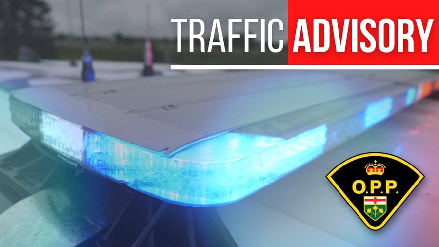 ADVISORY: #Hwy401 EB right lane closed at Avonmore Rd. in Long Sault due to a tractor trailer rollover.  Consider using alternate routes and expect traffic delays. Updates to follow. ^pia