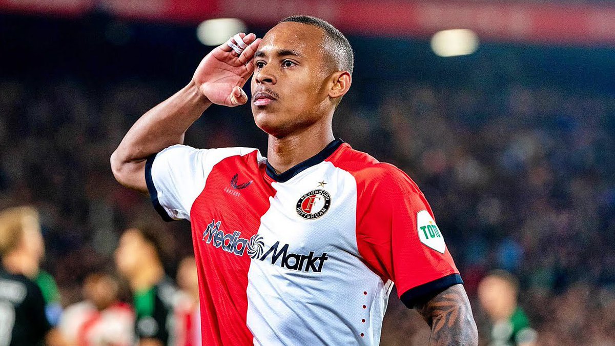 LUFC_WorldWide's tweet image. Leeds have lodged their first bid for Igor Paixão which is said to be significantly more than any bid from Marseille
Decent source : @FeyenoordTM