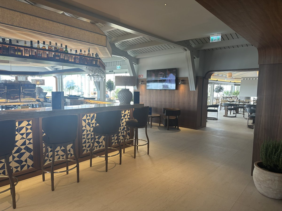 Privileged to be one of the first to play The Els Club, Vilamoura today in Portugal. Private club on the old Victoria layout, with a totally resigned back 9 and new bunkering and contouring on the front #ElsClubPortugal