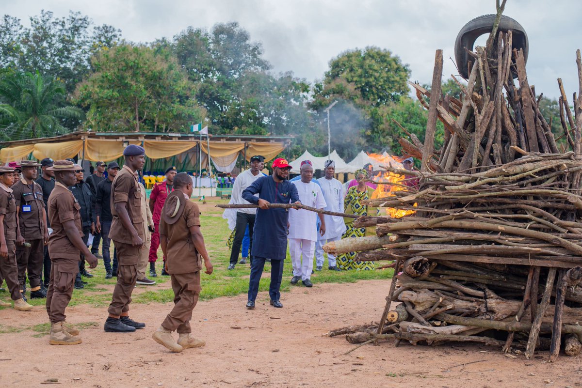 Earlier today, I proudly represented our youth loving Governor, HE Biodun Abayomi Oyebanji <a href="/biodunaoyebanji/">Biodun Oyebanji</a> at the Camp Fire Night of the just concluded training for Agro Marshals, Amotekun, and Anti-Grazing Corps. Grateful to His Excellency for the opportunity to stand in his