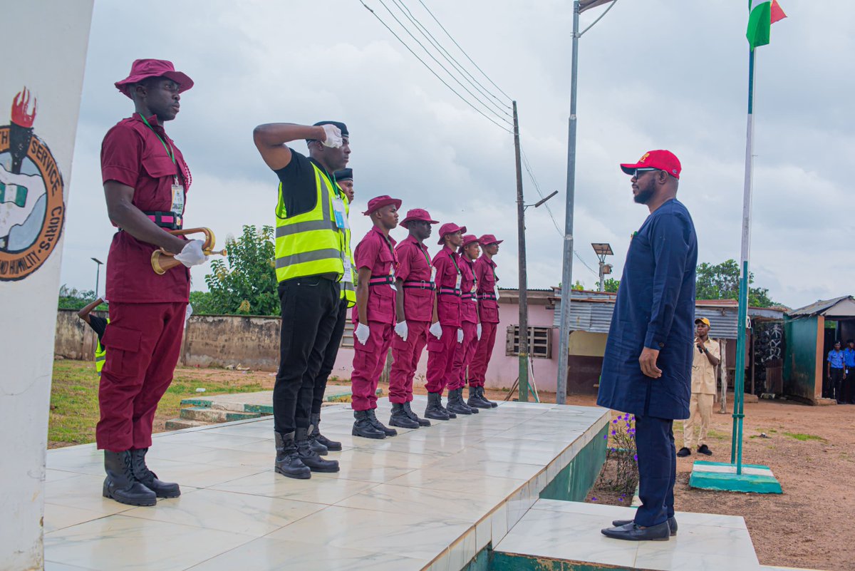 GoldAdedayo1's tweet photo. Earlier today, I proudly represented our youth loving Governor, HE Biodun Abayomi Oyebanji @biodunaoyebanji at the Camp Fire Night of the just concluded training for Agro Marshals, Amotekun, and Anti-Grazing Corps. Grateful to His Excellency for the opportunity to stand in his https://t.co/klt22UYv1r