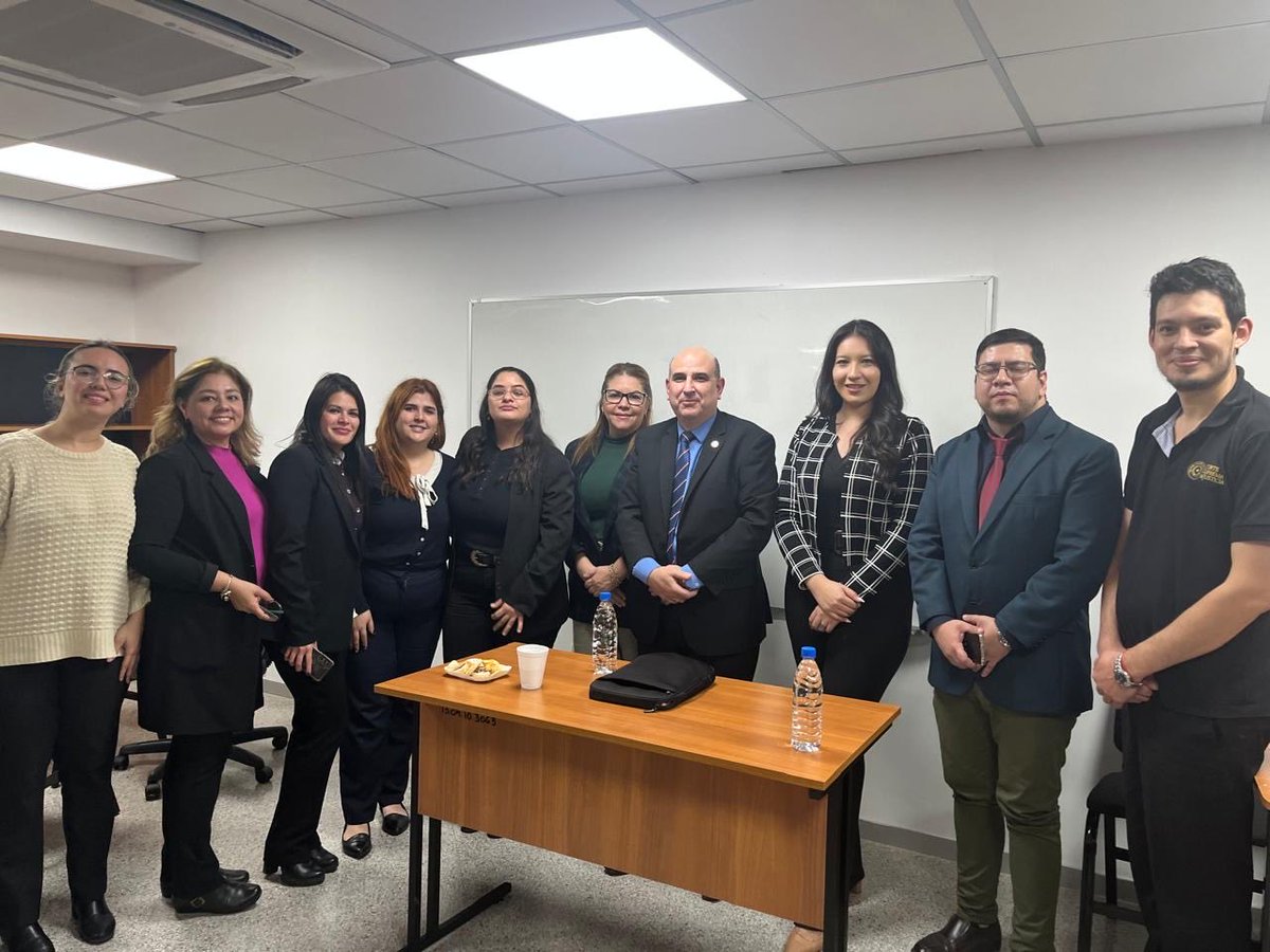 Muchas gracias al excelente grupo de Estudiantes Instituciones Fundamentales Derecho Civil Forma de la Escuela Judicial ⁦<a href="/ConsejoParaguay/">Consejo de la Magistratura (CM)</a>⁩. Éxitos a todos.