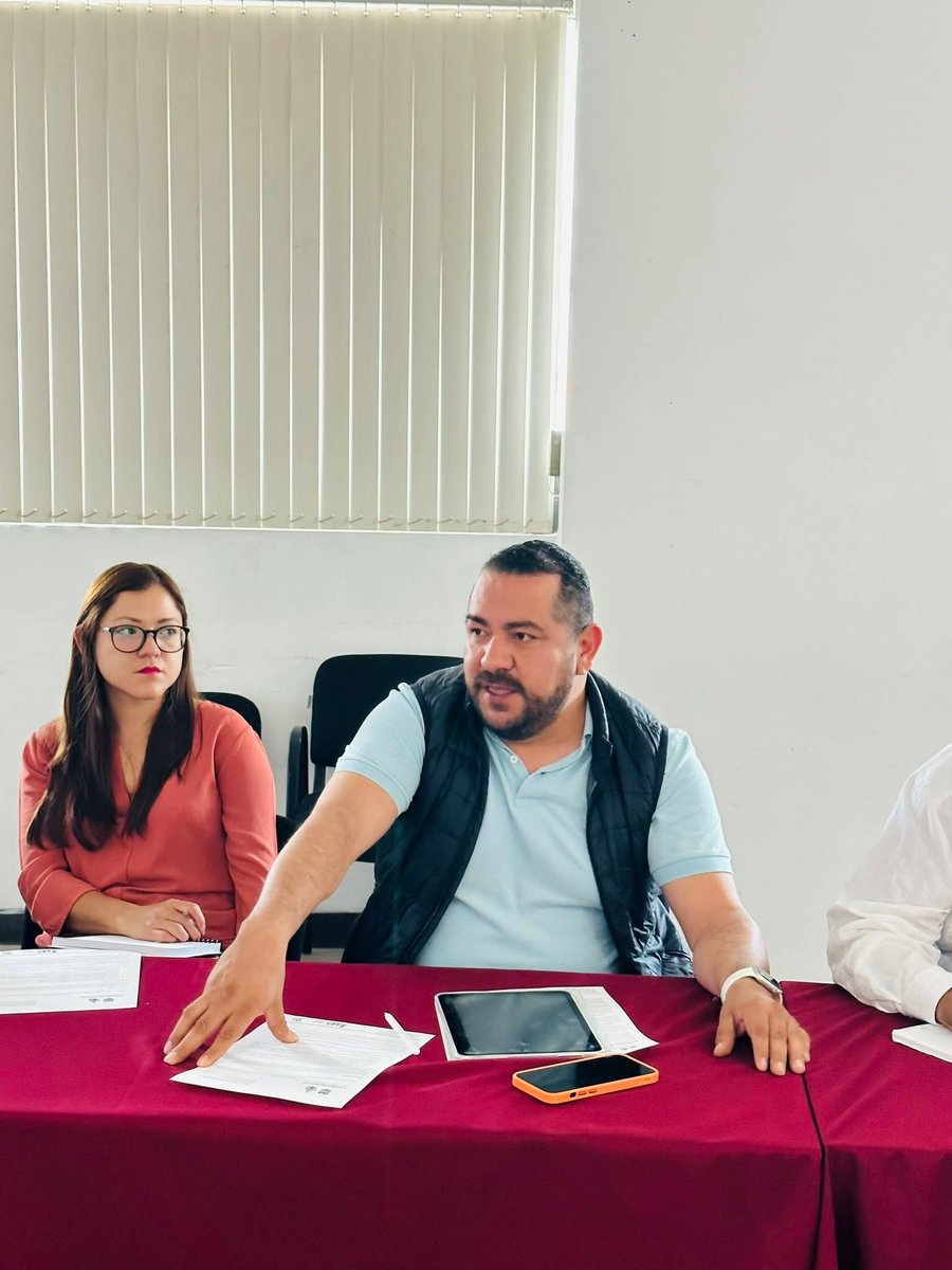 G_RamosSotelo's tweet image. Planeación estratégica en marcha.
Esta semana, nuestro equipo en el @icat_cdmx 🧰 se reunió para alinear objetivos, compartir avances y diseñar acciones que impulsen las instalaciones de nuestro espacio ubicado en la Alcaldia Gustavo A. Madero. ✅️
Seguimos comprometidos con…