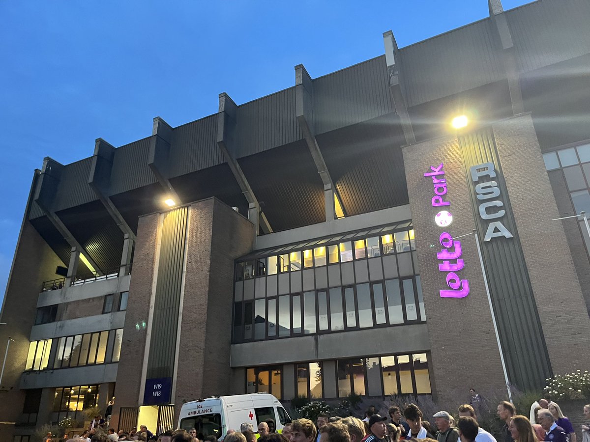 Toby Jones tweet media