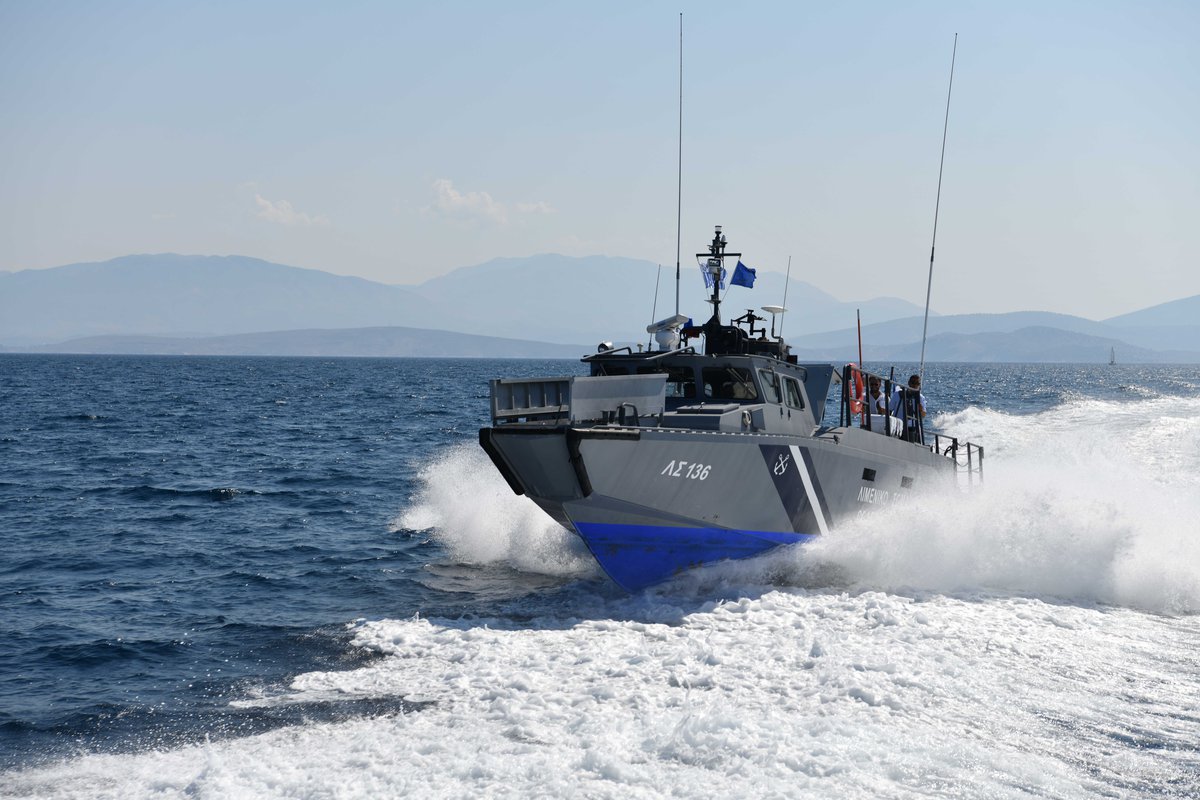 wwwmolwnlavecom's tweet image. Το Ελληνικό Λιμενικό στην Ελλάδα του Μητσοτάκη αγοράζει λεωφορεία από την Τουρκία
mwlonlave.com/2025/07/blog-p…