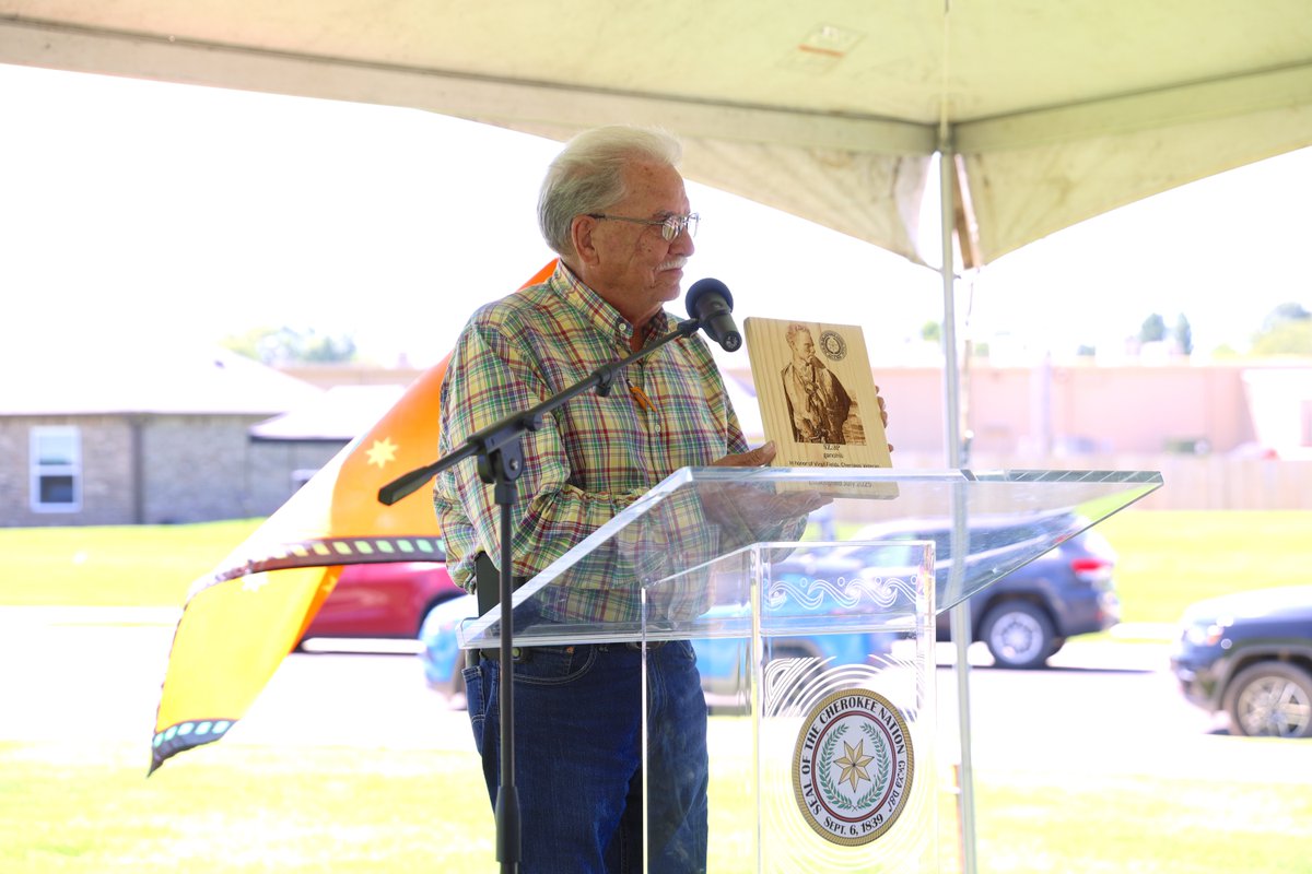 CherokeeNation's tweet image. What an exciting day as we celebrated the grand opening of the Cherokee Nation’s new Ganohili Housing Addition in Jay!
Ten new homes in the subdivision are now complete as part of the tribe’s historic Housing, Jobs and Sustainable Communities Act.