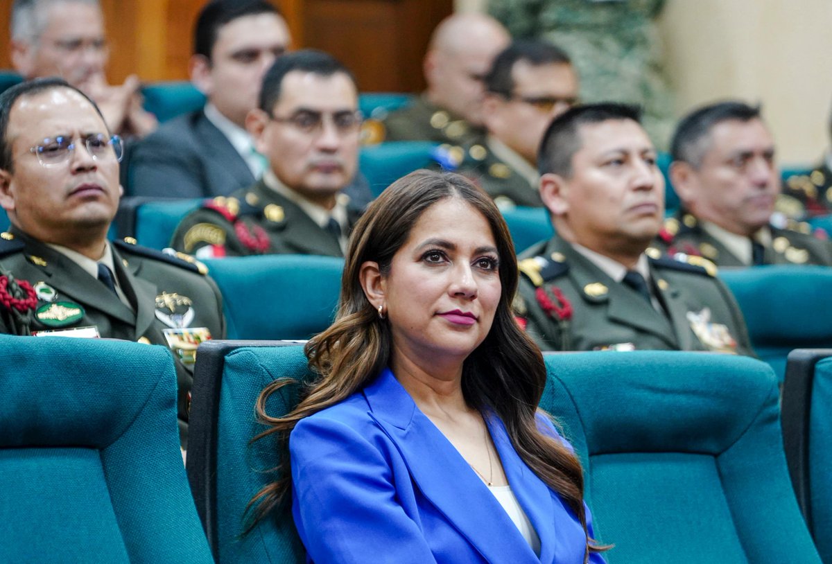 LibiaDennise's tweet image. En Guanajuato, la estrategia #CONFIA está dando resultados. Los indicadores van por buen camino, pero sabemos que en materia de seguridad no hay tregua, se trabaja todos los días y sin descanso. 💪🏻
Tuve el honor de participar en la conferencia “La política del Estado de…