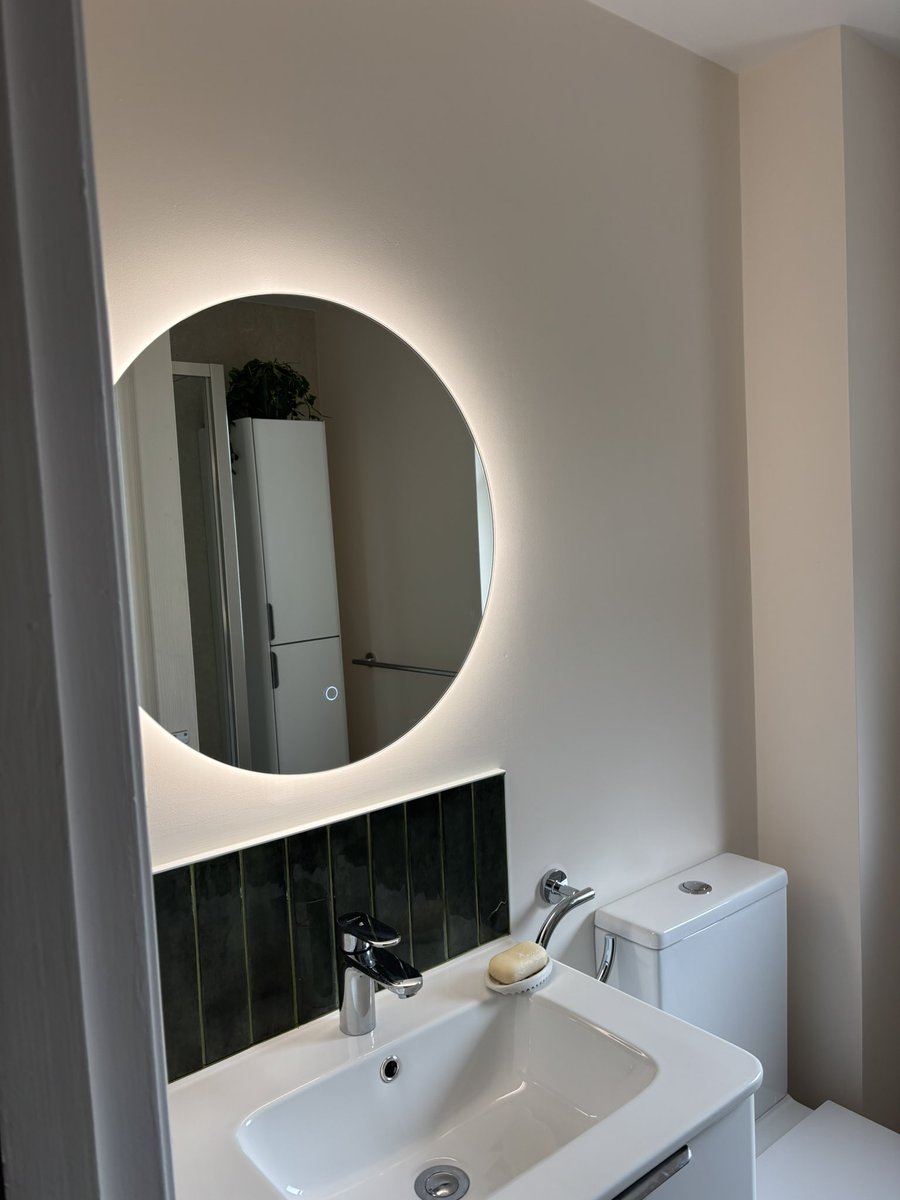 Got this bathroom renovation wrapped up today , another well impressed customer . Rapidly becoming one of the best bathroom installation teams in Edinburgh and the lothians - never been busier must be doing something right 😮‍💨