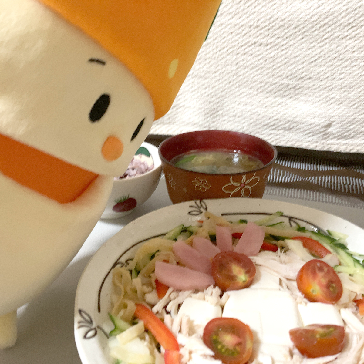 orendikun's tweet image. おはよぉございます🎵
今朝は棒棒鶏にお豆腐をドドン🐔
隠し味は、ピリ辛とり野菜みそ
( *´艸`)
もうひとふんばりの金曜日
今日もゆるっと、がんばろ~💨
#今朝もモリモリ
#とり野菜みそ