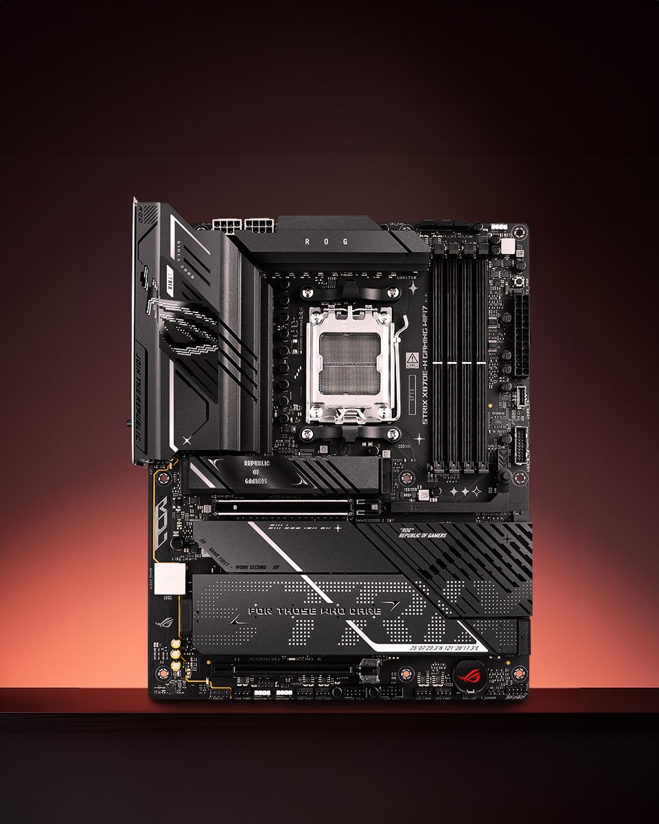 ASUS_ROGNA's tweet image. 🔥 💪 A bit of a summer refresh is coming your way!

The ROG STRIX X870E-H GAMING WIFI7 motherboard is the perfect fit for your next dark-style build 🖤

#X870E #CustomPC #ASUSPCDIY #GamingPC