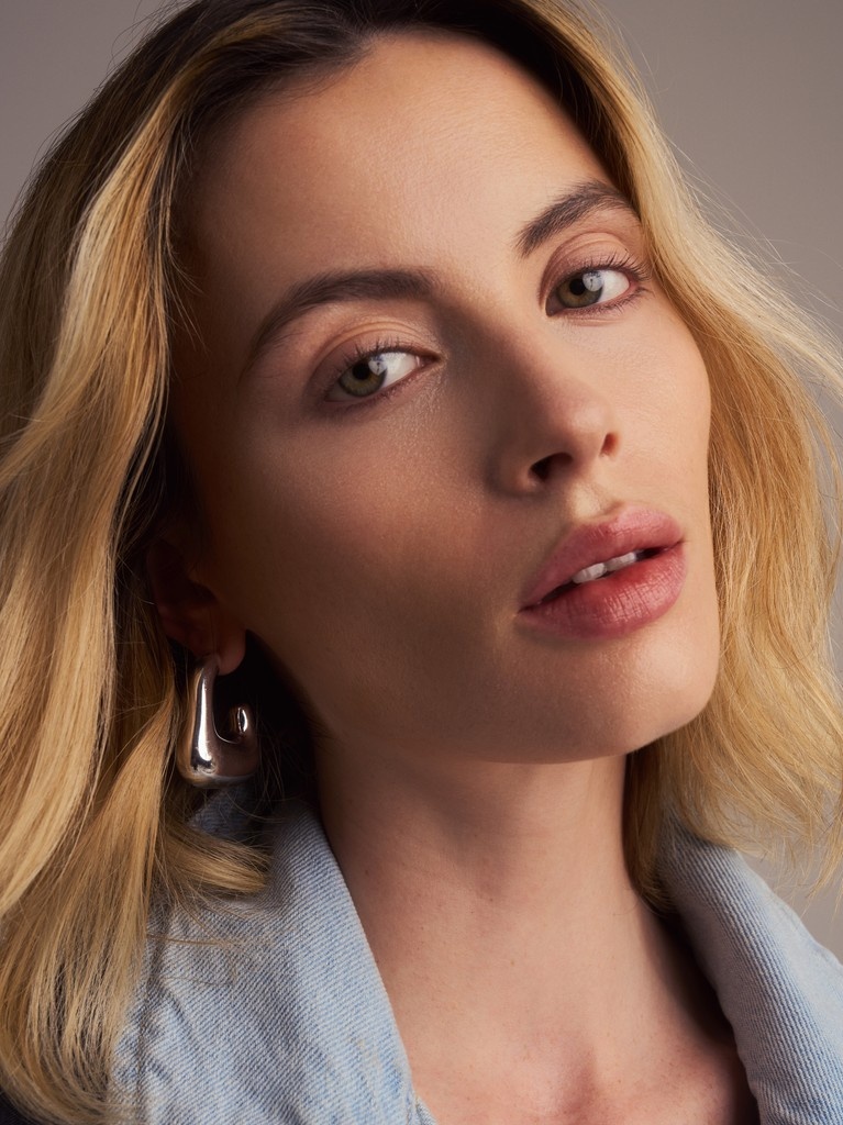 BryanCantor's tweet photo. New shoot with @tessgleason. So gorgeous!

📸@littrean
💇🏼‍♀️@virginiagamezhair
👗@kristianloren
💄Me!

#beauty #makeup #photoshoot #celebritymakeupartist #nyc #mua #makeupartist #makeupartistry #cosmetics #femalemodel #glam #skincare https://t.co/9Ct9V9gPHD