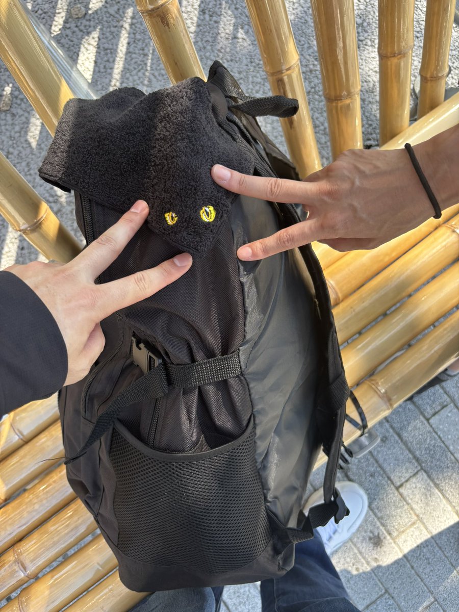 stevekunguitar's tweet image. おはようございます😆
すてーぶの夏休み3日目に突入しました😆
今日は大阪で遊びすぎて体が言うこと聞かないのでお家でゆっくりギター弾いて過ごします笑
あ、でも夜はバンド練習だからそれは気合い入れて挑みます😆
写真は万博で大活躍したGrandeuomoさんのハンドタオル😆…