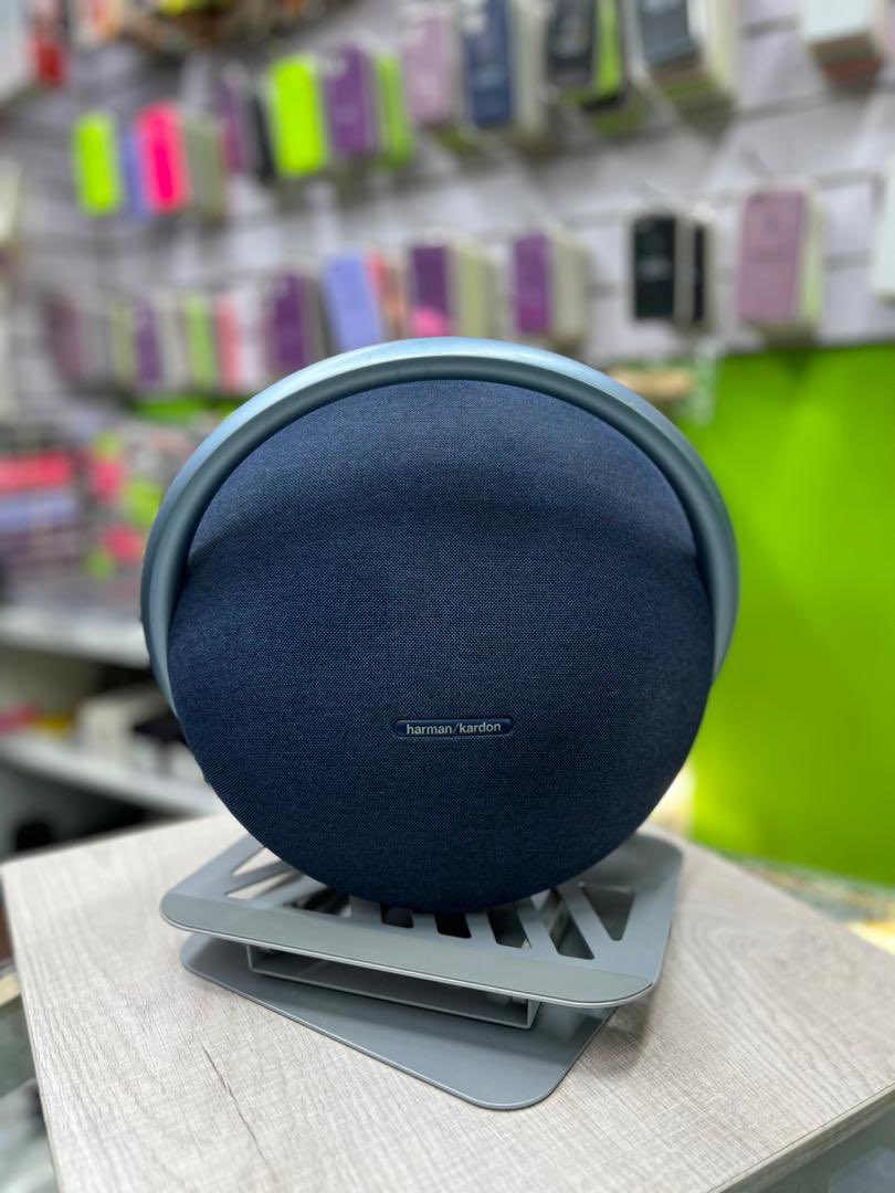 Immanuel_ud's tweet photo. ONYX STUDIO 8 AVAILABLE. ‼️
🔊Superior sound performance.
🔊Elegant design.
🔊Self-Tuning.
🔊Bluetooth streaming for up to 8 hours Eco-friendly materials.
🔊Boost stereo sound with two speakers Crystal clear calls
@K6000. 
📍Lusaka Town Center Market 
Call 260970771171
#ad #retwt https://t.co/VJvwlWi4Sy