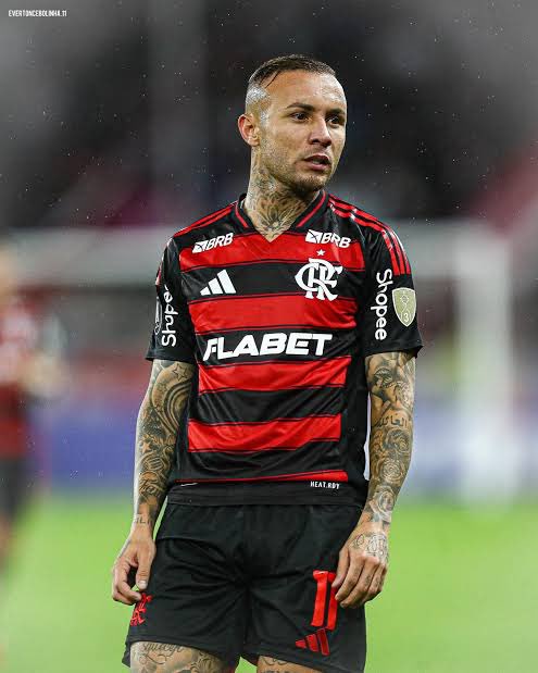 JulioMiguelNeto's tweet image. 🚨Empresário abre o jogo sobre Cebolinha
O empresário Marcio Cruz confirma sondagens de outras equipes fora do paíse nega procura do Grêmio.
Em contato exclusivo com a Rubro News TV, o empresário Márcio Cruz negou qualquer possibilidade de retorno do atacante Everton Cebolinha…
