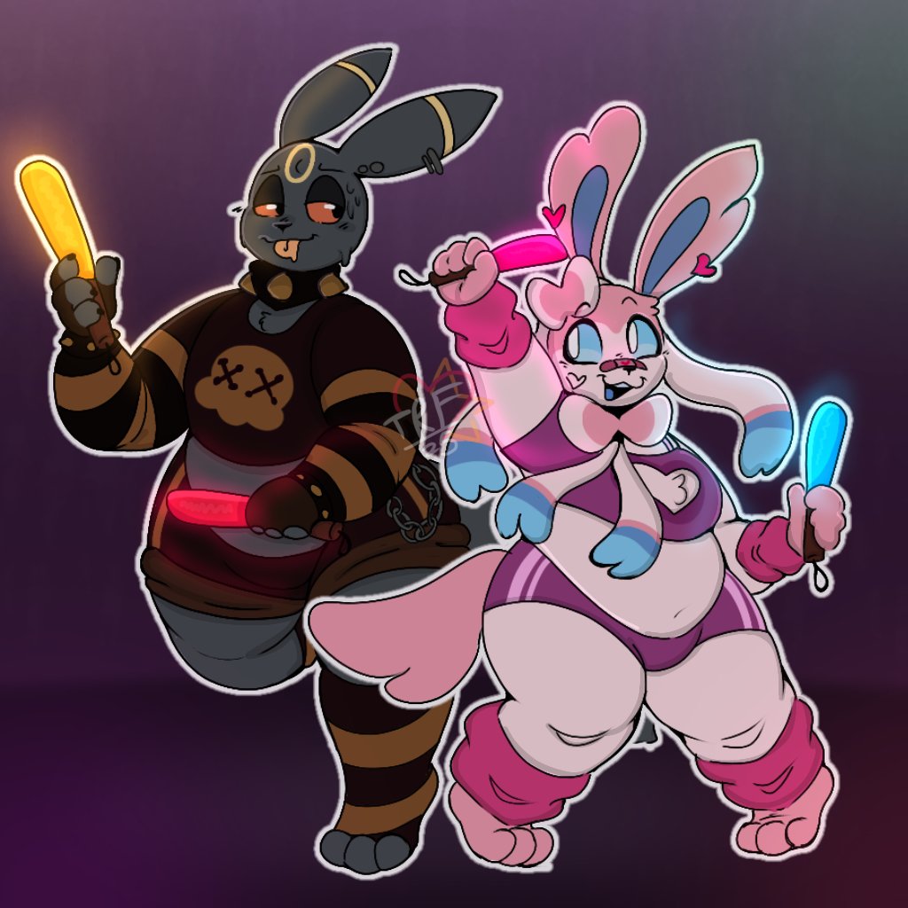 Two guys just partying
🖤🩷