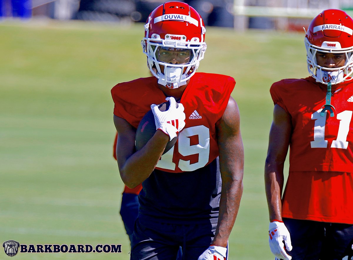 BarkBoard's tweet image. Your first look at Fresno State 4-Star freshman WR Harold Duvall III in action at Day 1 of Fall Camp! #FresnoState #GoDogs @Harold_duvall11