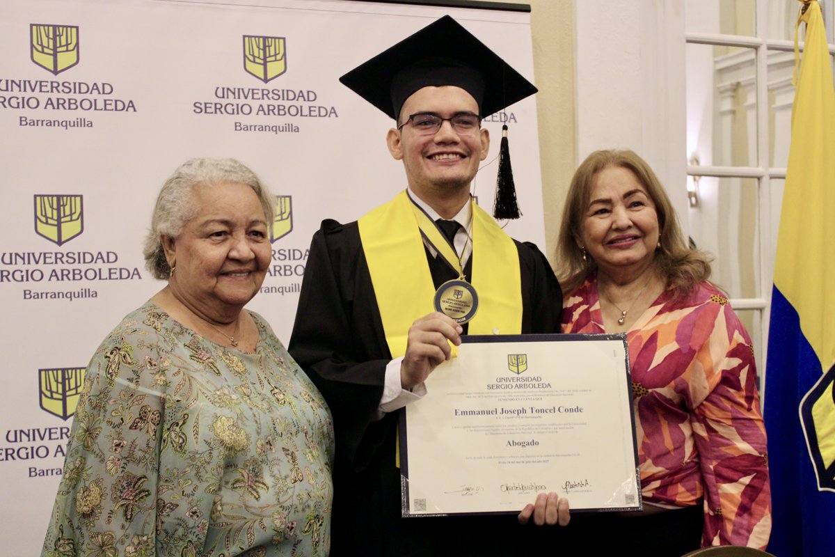 LaSergioBQ's tweet photo. 🎓 ¡Celebramos nuestra Segunda Ceremonia de Grados 2025!

 @LaSergioBQ  celebra a quienes hoy culminan con éxito una etapa clave en su formación profesional: nuestras nuevas cohortes de pregrado y posgrado. 🎉

 ¡Felicitaciones, graduados! 💛💙 https://t.co/EjbTBLwo1z