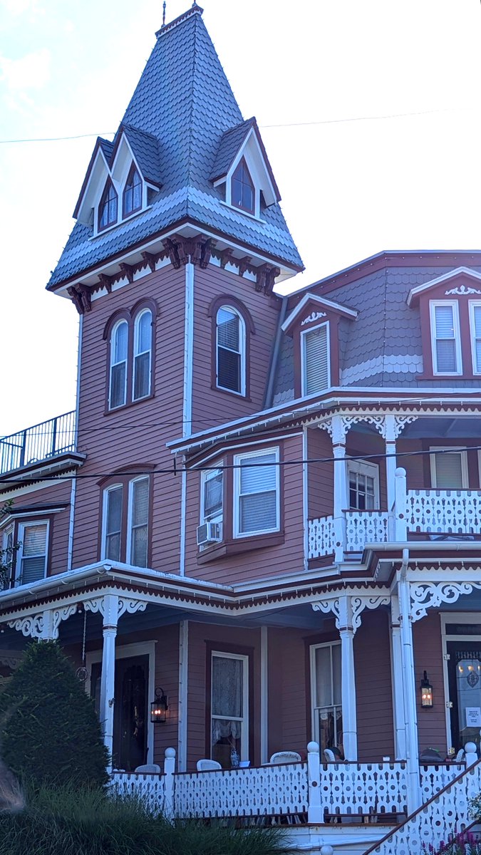 LibertyMomm's tweet image. I would like to read a book up in this Victorian tower.