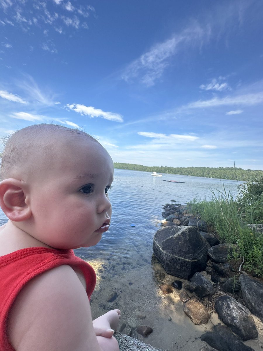 SlevShow's tweet image. Enjoying the Lake ⛵️
