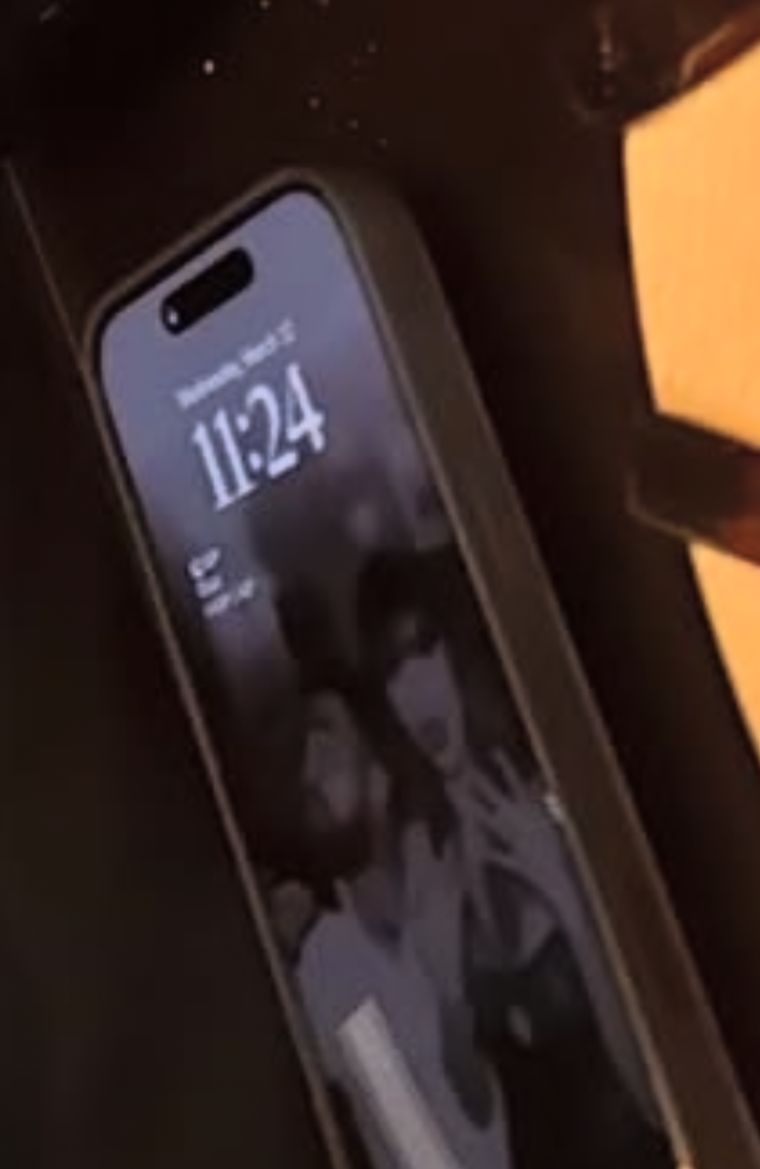 TayUpdatesARG's tweet image. El fondo de pantalla 😭🫠💞