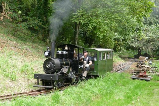 Staplefordtrain's tweet image. This Saturday and Sunday Free to attend and park
just £4 a trip A first as we get taken over by narrow gauge