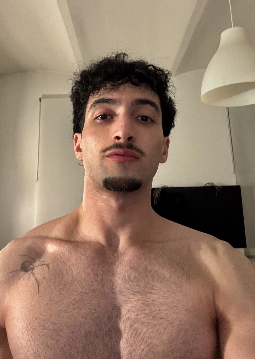Azaz_zel's tweet image. 🥸