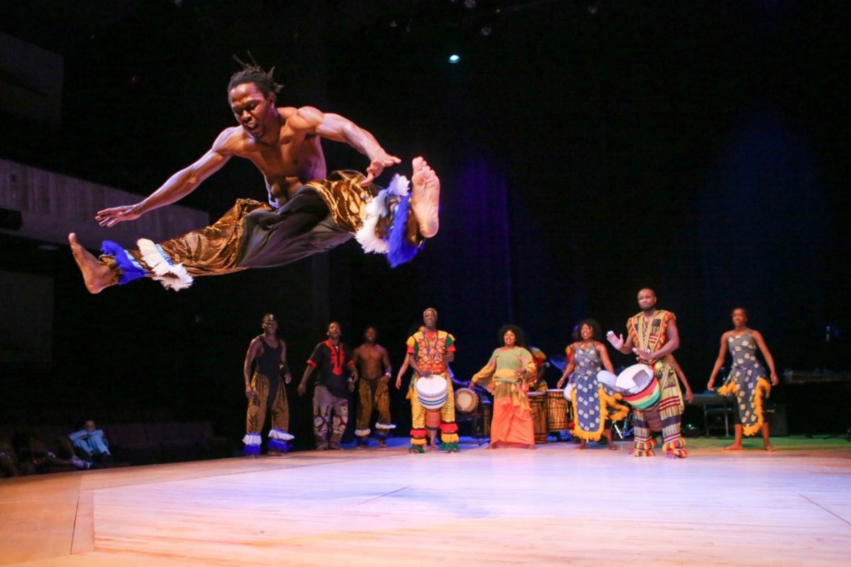 SahanJournal's tweet image. Things to do in the Twin Cities this weekend: Pillsbury House and Theatre opens new community arts campus; young Black artists featured in a St. Paul exhibit; West African drumming and dance in Minneapolis; and Nature Fest returns with Latin art and outdoor activities.
By Myah…