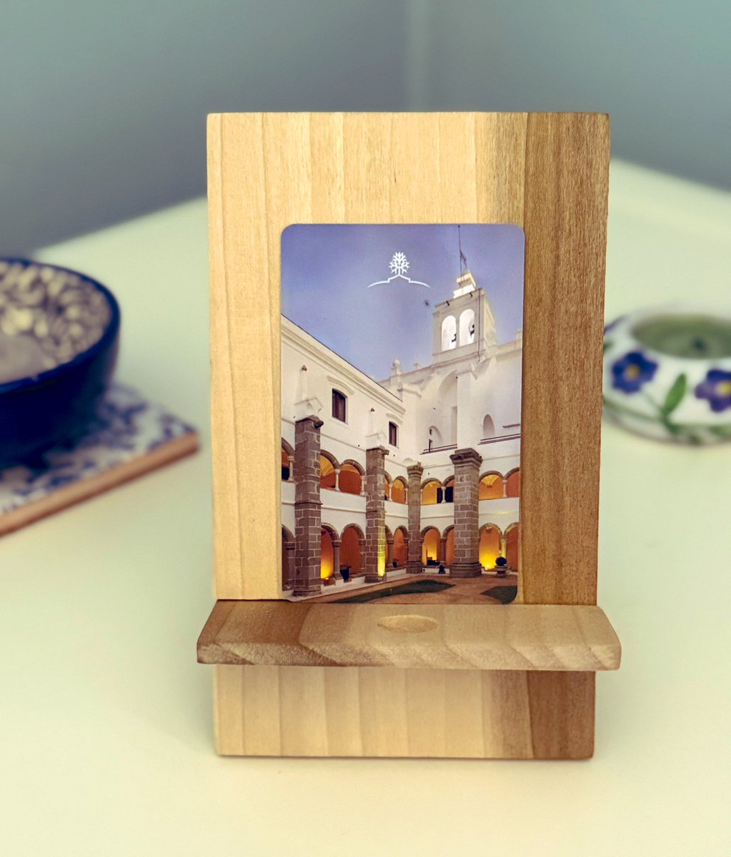 snufflewort's tweet image. I was digging through the trenches of my purse and I discovered the room key to the monastery we stayed at in Évora. Oh my heart. 🥹💙
