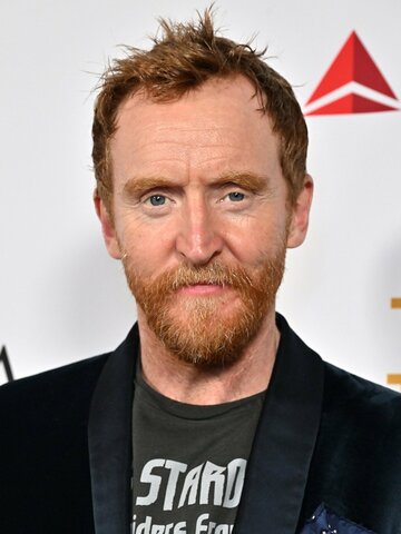 DjangoFletch's tweet image. Hyped after watching #Battlefield6 trailer for the 100th time. Inspired choice of Bob Dylan&apos;s Masters of War for the soundtrack. Hits the same vibes as #Battlefield1 trailer. Been racking my brain on who the redhead actor appearing several times is/looks like. #TonyCurran maybe?