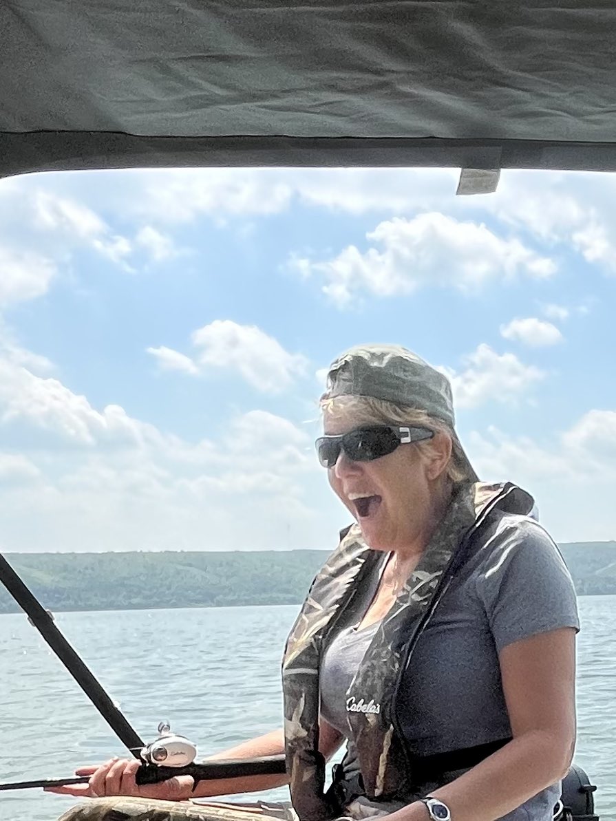 regina_grandma's tweet photo. Great day in Pasqua Lake, SK fishing followed by Ice cream at the MiniGolf. Caught and released 18 Walleye. #PasquaLake https://t.co/wWr3YZ2dyx
