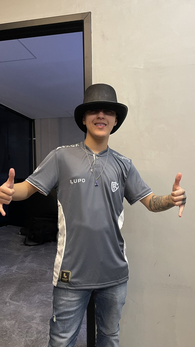 TeamSolid_of's tweet image. +3 🎩 @gustavoalbara_ 

SOLID NO BATTLEFIVE