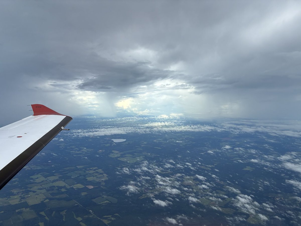 ⁦<a href="/StephWVTM13/">Stephanie Walker</a>⁩ ⁦<a href="/simpsonWVTM13/">Jason Simpson</a>⁩ South Alabama/FL Panhandle SHRA’s and mammatus  clouds