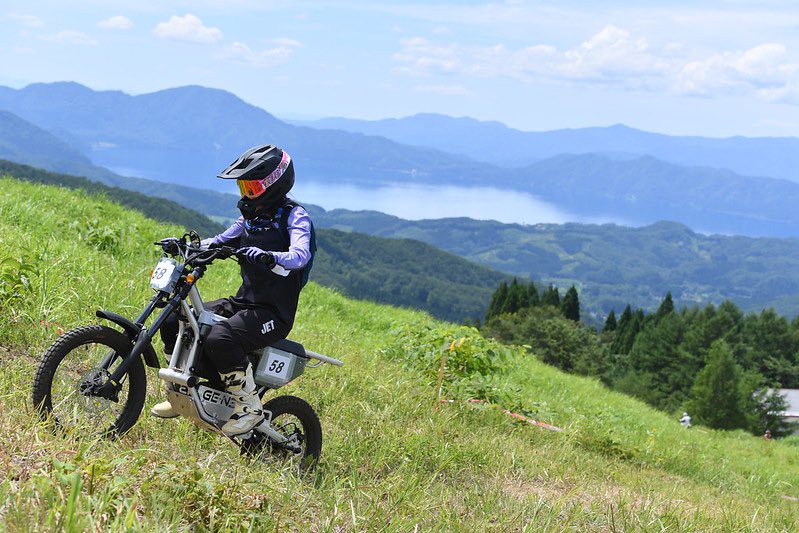 Leo_RidgeCycle's tweet image. JNCC田沢湖スキー場大会の公式フォトありがとうございます😊景色キレイです!楽しかったなぁ♪またチャレンジしてみたいです!
#JNCC