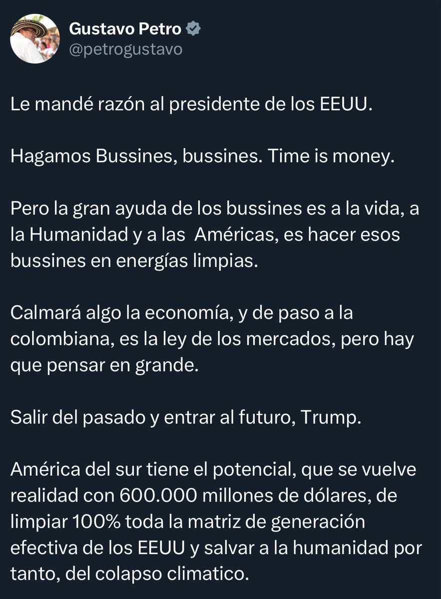 JFValenciaF's tweet image. El problema de Petro no son las formas (como cree buena parte del centro). Son sus ideas, y sus formas ineptas, mal que bien, nos salvan de ellas. Los "intelectuales" votaron por esto.
