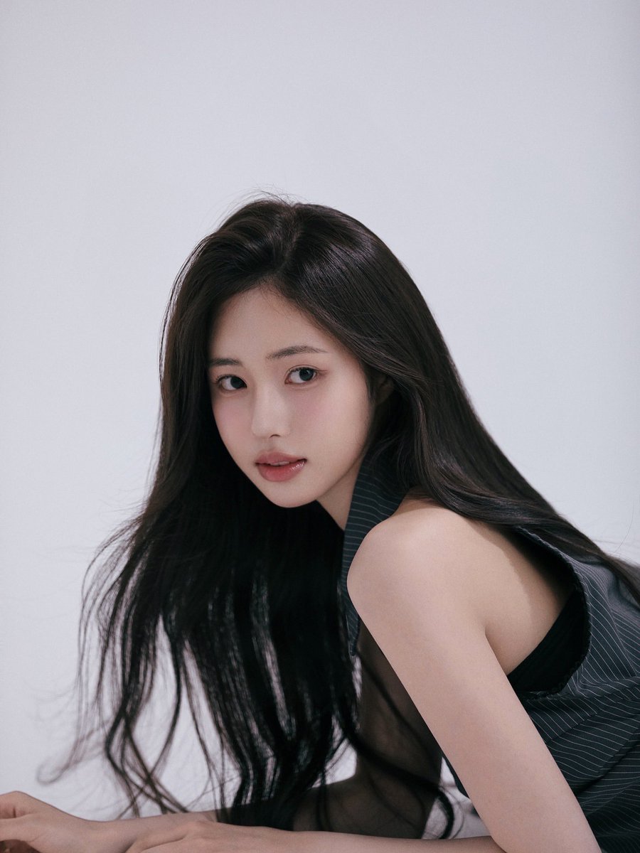 [📸] More Pictures from Jiwoo‘s recent shoot 

#JIWOO #지우  #SONJIWOO #손지우