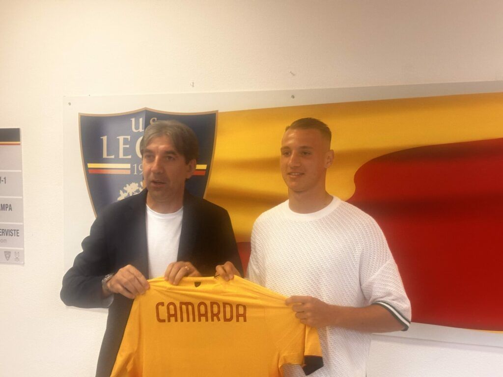 Hubner: “Non credo Camarda sia il titolare del Lecce. Al suo posto avrei preferito la B” calciolecce.it/2025/07/24/hub…