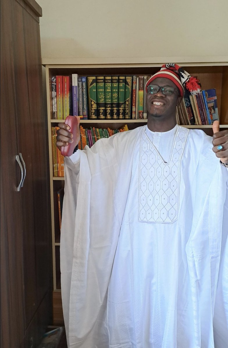 MallamMuhammad7's tweet photo. Hausa-Obideant 😩👍

#Obidients #obidientmovement https://t.co/K1hfwlMM7D