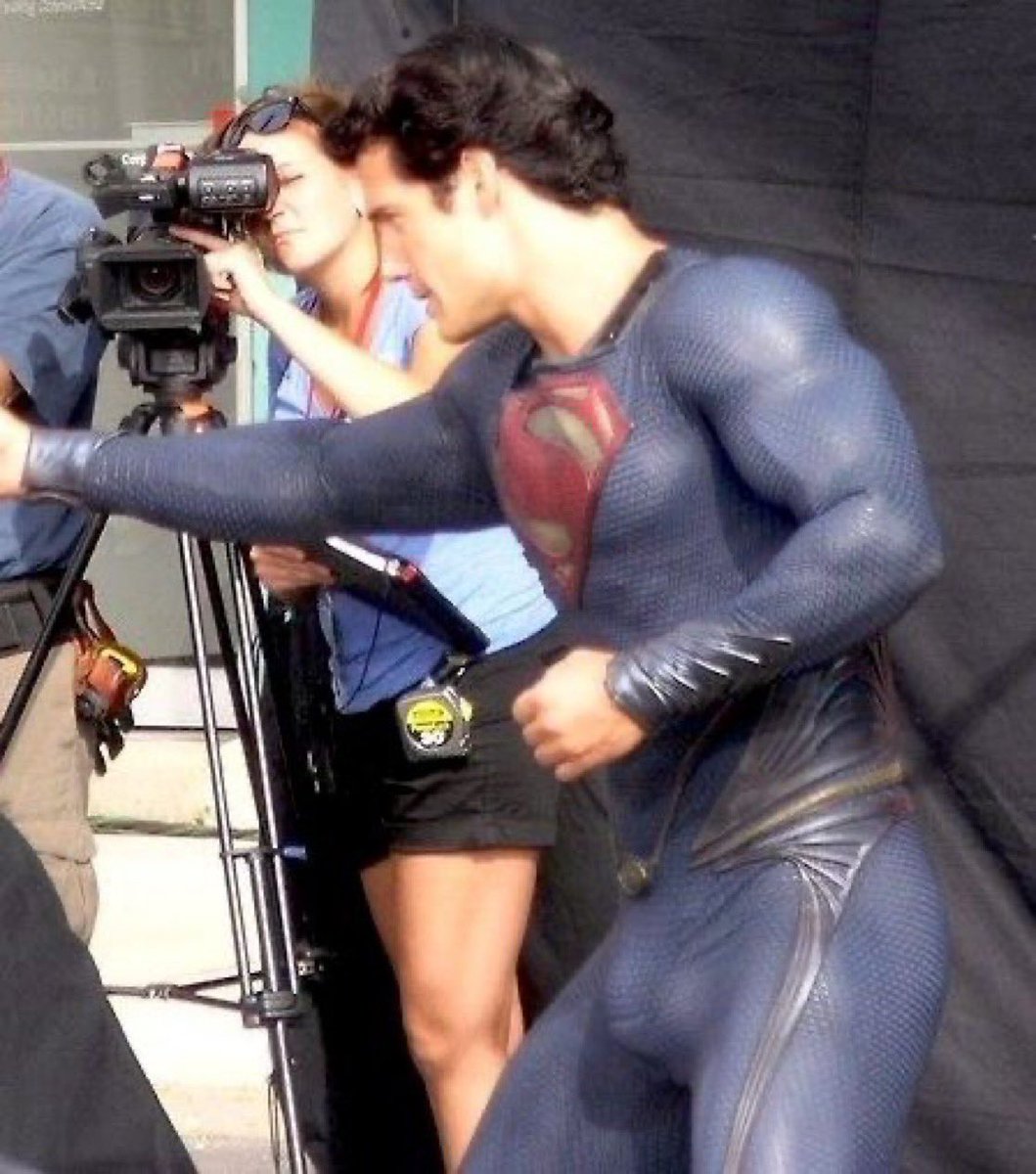 alexxdebut's tweet image. What genre of man is this call?