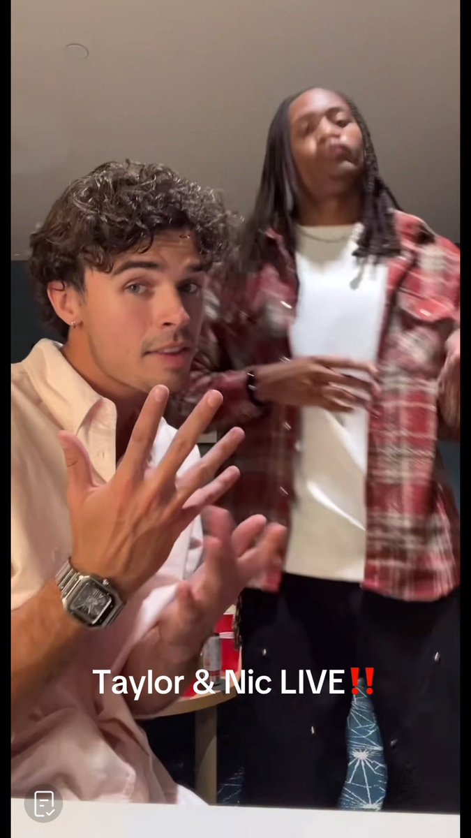 fuckboyIuke's tweet image. Some screenshots of Nic from he & Taylor’s live last night. You’re welcome 😌
#LoveIsland #loveislandusa #nic